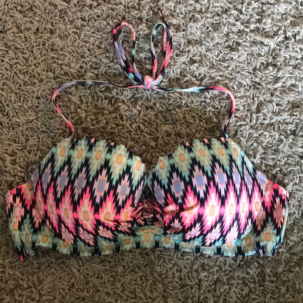 Victoria’s Secret Bathing Suit Top